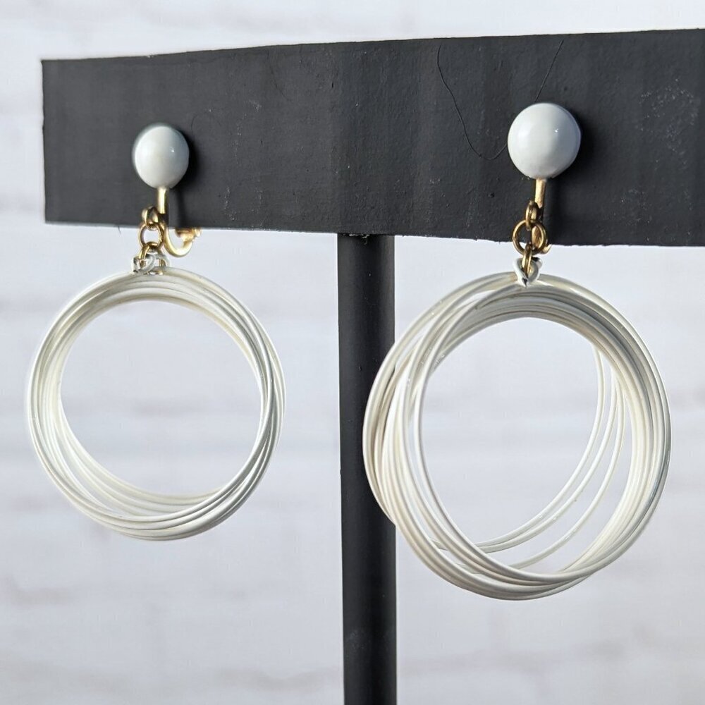 Vintage White Multi-Layer Hoop Clip-On Earrings - Picture 2 of 4